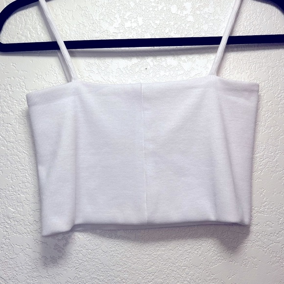 Crop top with external under boobie accents - Picture 4 of 4